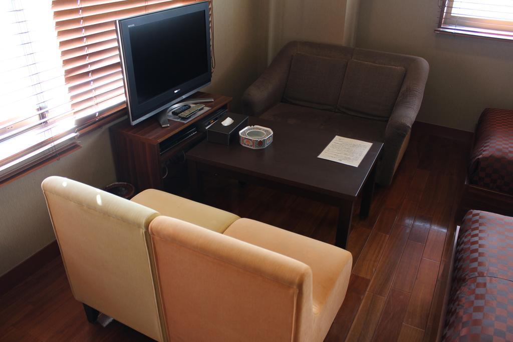 Hotel Saika Фудзисава Экстерьер фото