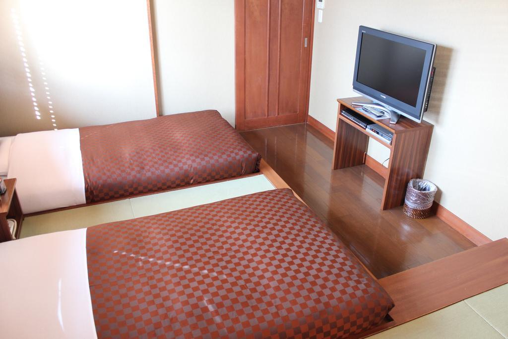 Hotel Saika Фудзисава Экстерьер фото